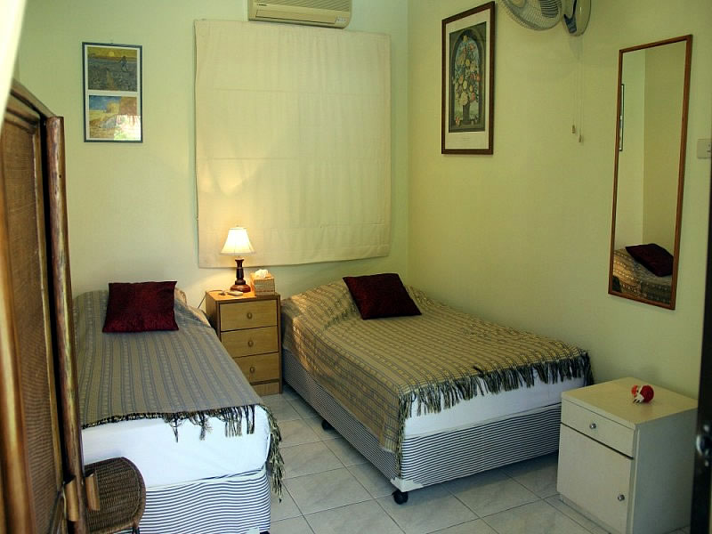 Вилла с бассейном недалеко от Хуа Хина