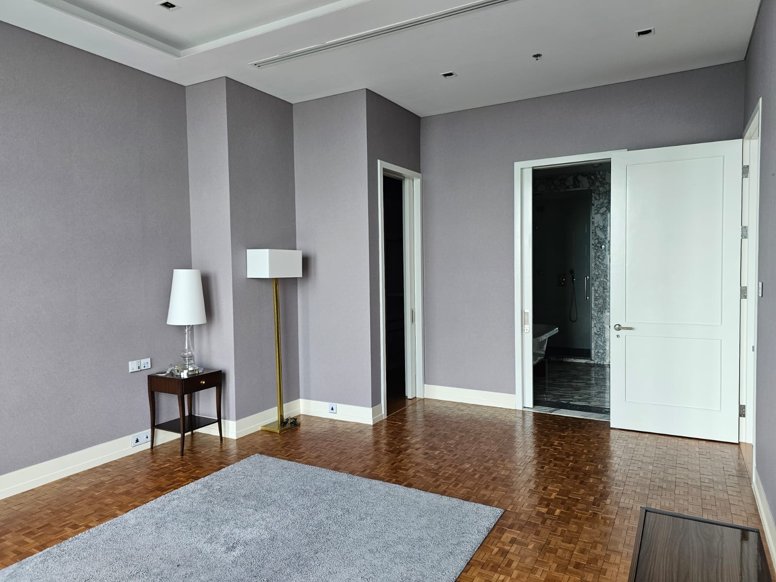 huahinrealty-бангкок-ritz-carlton-residence-151-кв-м-06