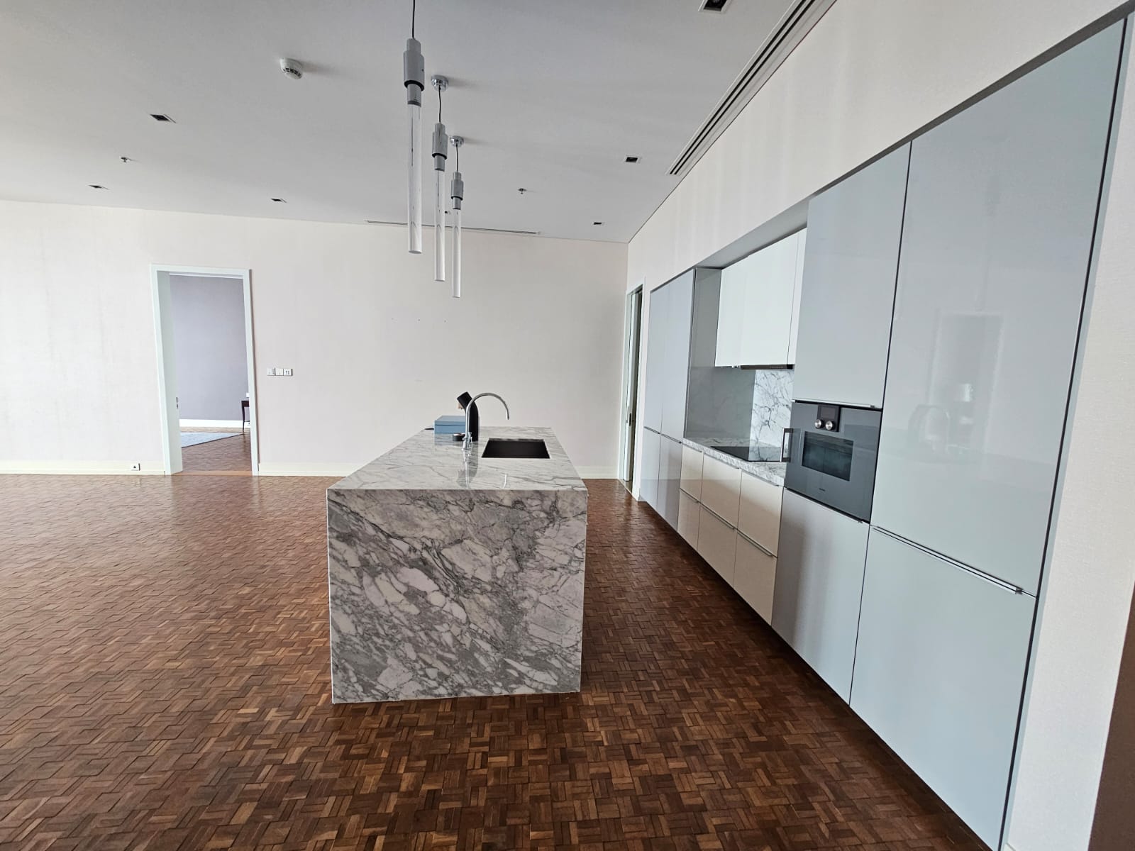 huahinrealty-бангкок-ritz-carlton-residence-151-кв-м-09